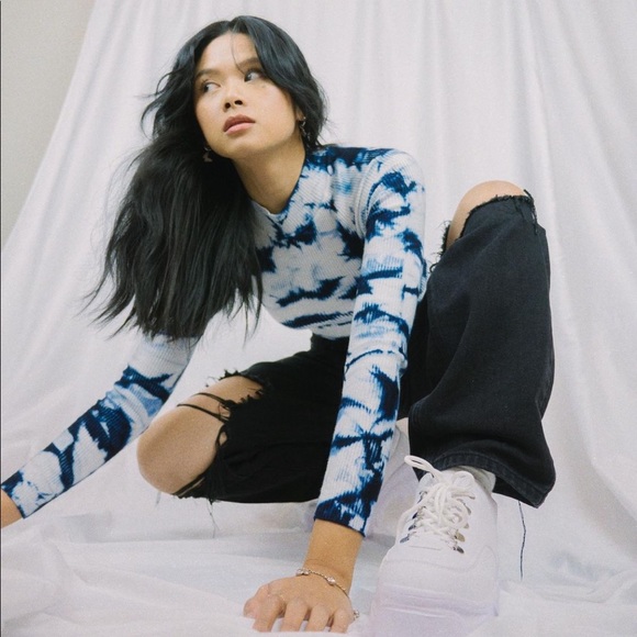 High waisted Black Ripped Jeans - Picture 3 of 6